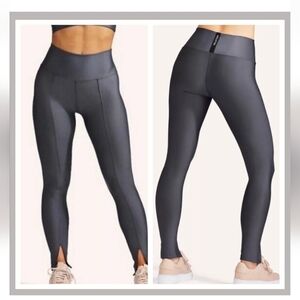 BRAND NEW Peloton front slit legging